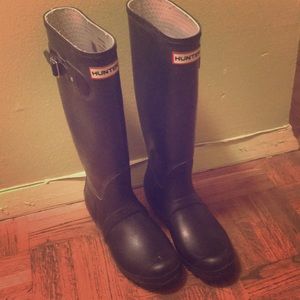 Hunter Original Tall Rain Boots, size 7